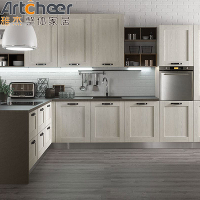 Mua Thiết kế tối giản Tủ bếp gỗ với nửa Bullnose và tủ xưởng màu xám nhạt sản xuất trực tuyến