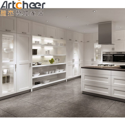Mua RTA hoặc tùy chỉnh kích thước gỗ rắn trắng Modular Kitchen Cabinet Set Shaker Design sản xuất trực tuyến