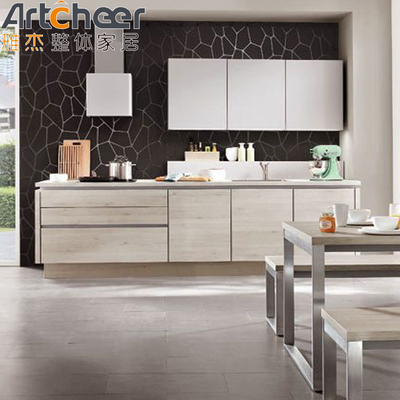 Mua Malaysia Đơn vị nhà bếp bóng Tủ với lớp phủ và tấm cửa gỗ rắn sản xuất trực tuyến