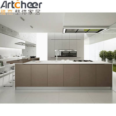 Nhà cải thiện tủ bếp với bàn làm việc và vật liệu Acrylic tinh khiết