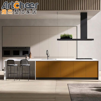 Thiết kế hiện đại Tủ cửa gỗ dán hoàn hảo cho nhà bếp