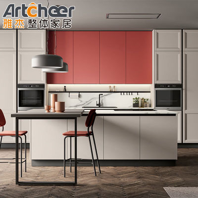 Tủ bếp thiết kế Scandinavian CLASSIC với bảng ENF màu hồng và bàn đảo nhỏ