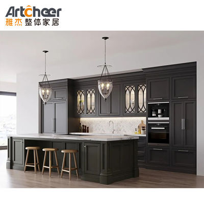 Tủ bếp thiết kế hiện đại với E1 chất liệu lớp Eco thân thiện kệ